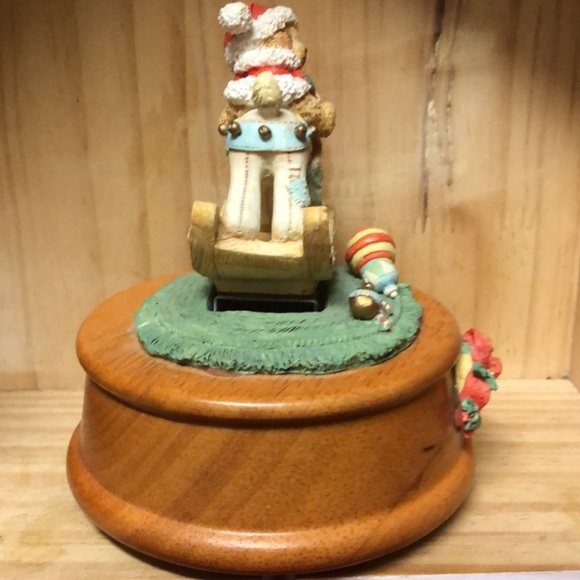 Cherished Teddies Beth music box - Picture 2 of 4